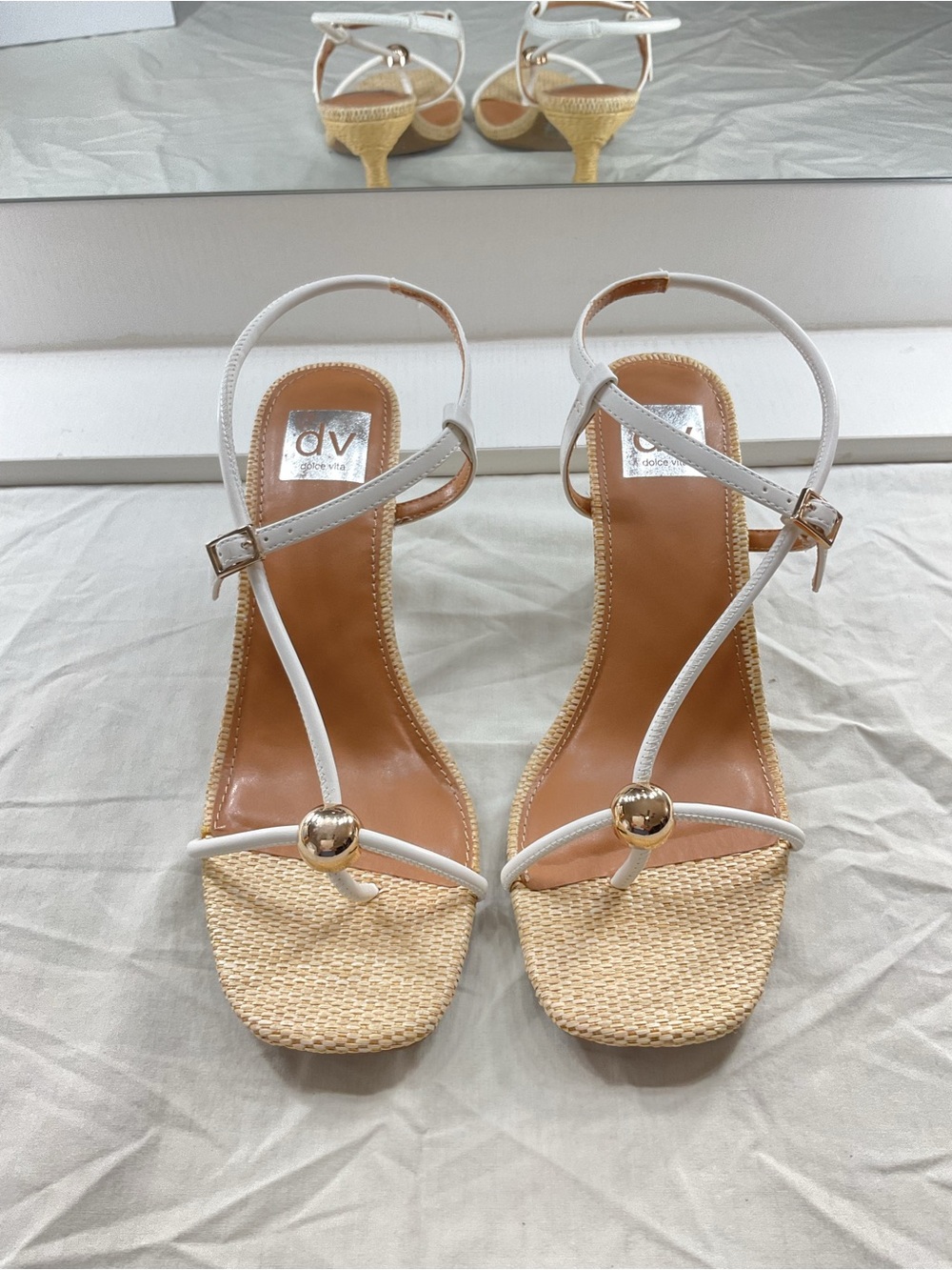 DV Dolce Vita Arria Strappy Dome-Stud Dress Sandals Summer Resortwear Boho Chic